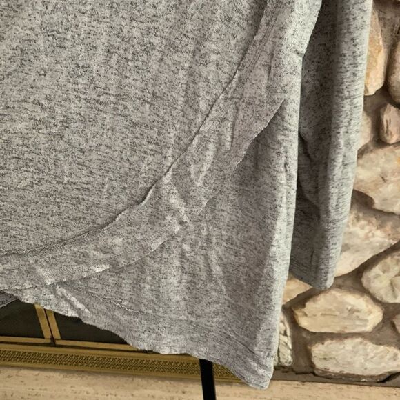 Chelsea & Theodore - Picture 3 of 12